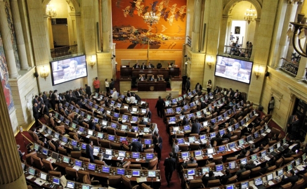 Aprobada Reforma Pensional en Colombia en la plenaria del Senado